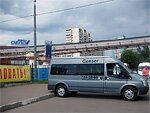 Бесплатный автобус Genser в пункт аренды автомобилей АрендаАвто-взн на ул.Добролюбова